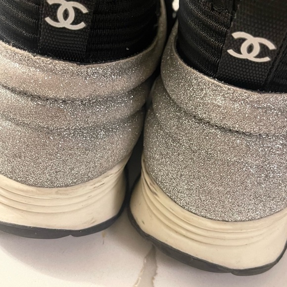 Chanel glitter sneakers - Picture 9 of 10